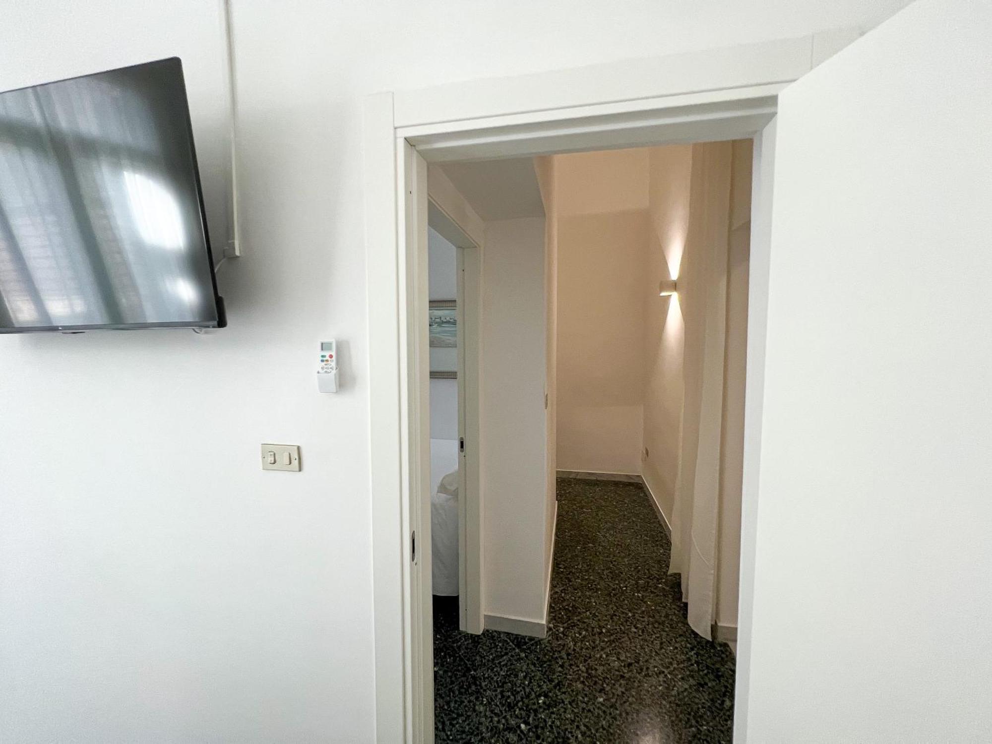 Hotel Bari Centro Harmony House Esterno foto