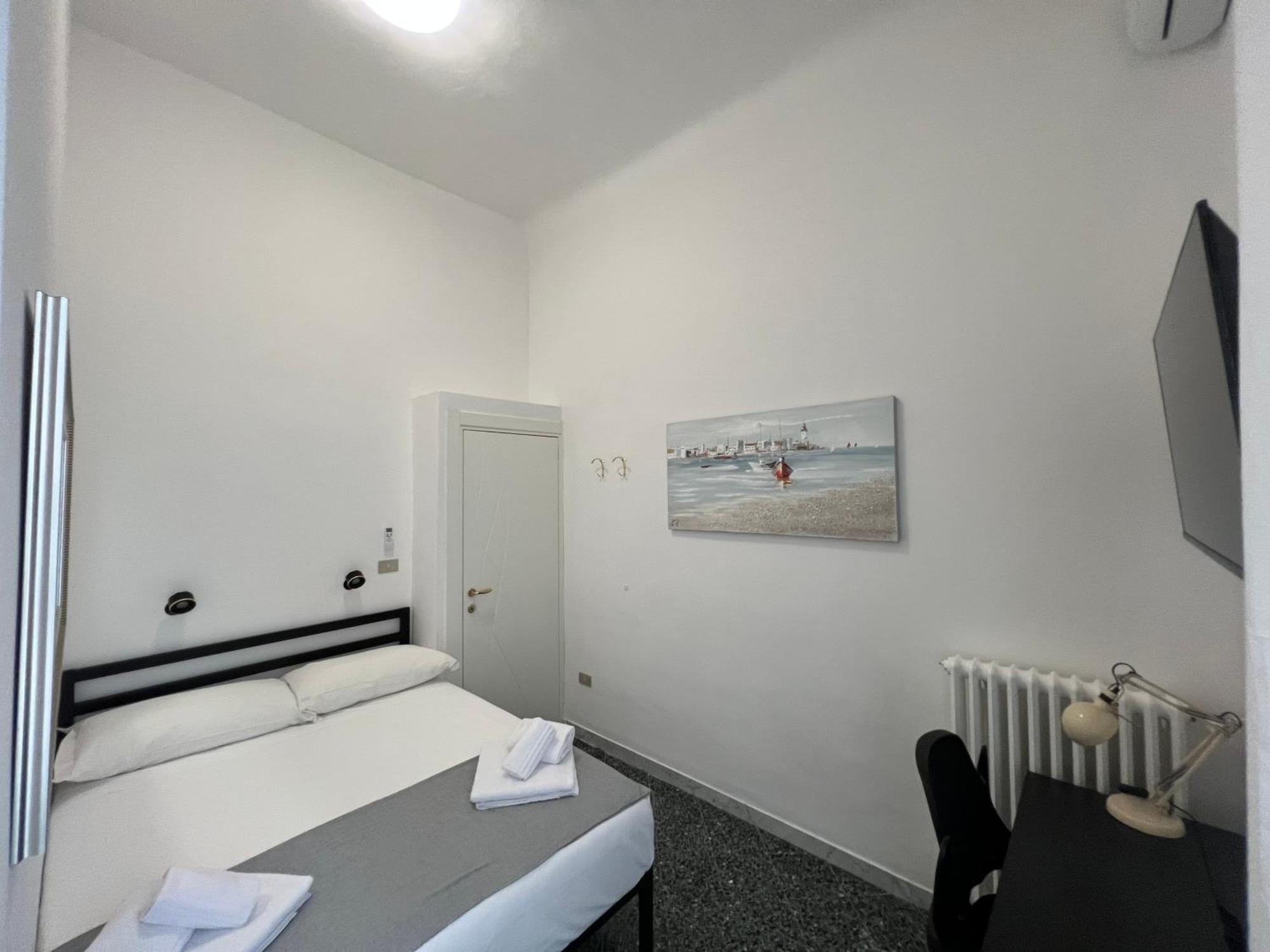 Hotel Bari Centro Harmony House Esterno foto