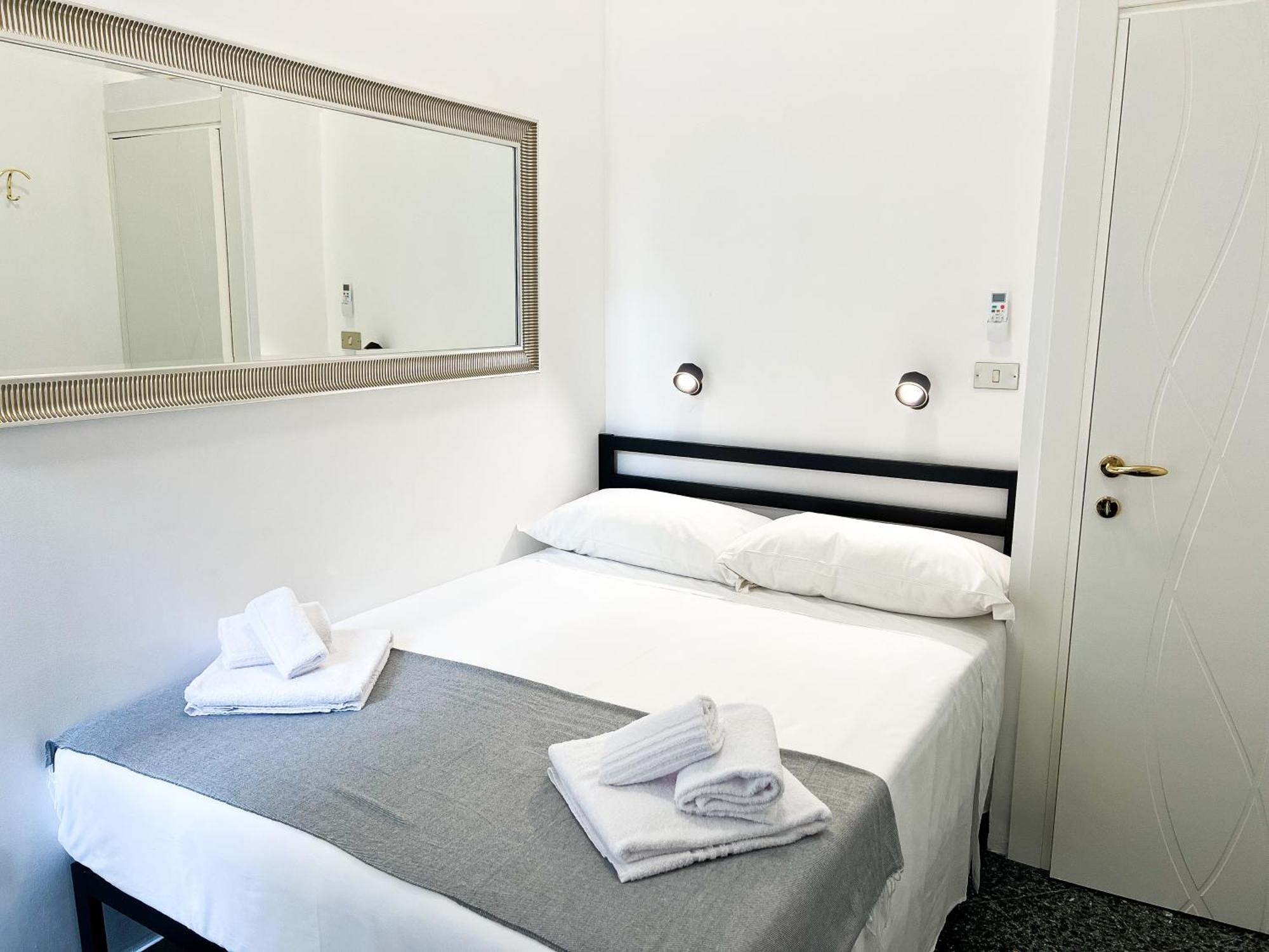 Hotel Bari Centro Harmony House Esterno foto